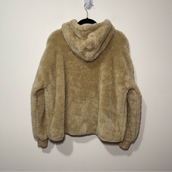 H&M Women’s Beige Teddy Fleece Pullover Hoodie Size L Cozy comfy Soft loungewear - Picture 7 of 9